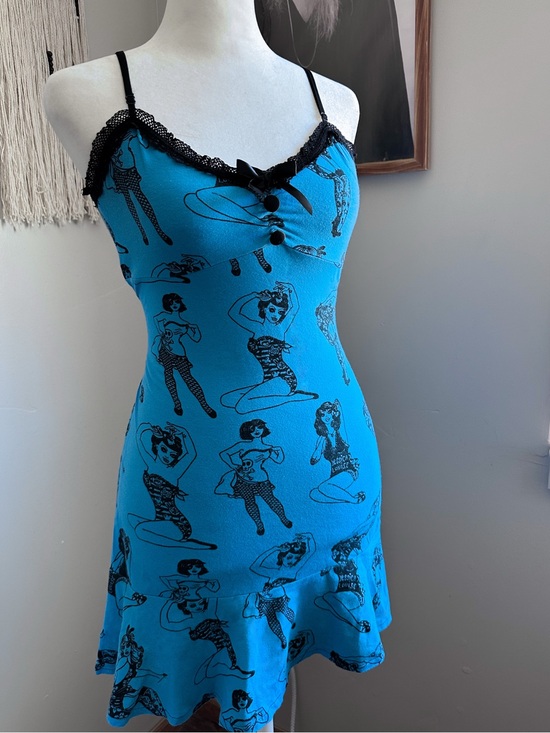 Jessica Louise Dresses & Skirts - Jessica Louise Pinup Slip Dress